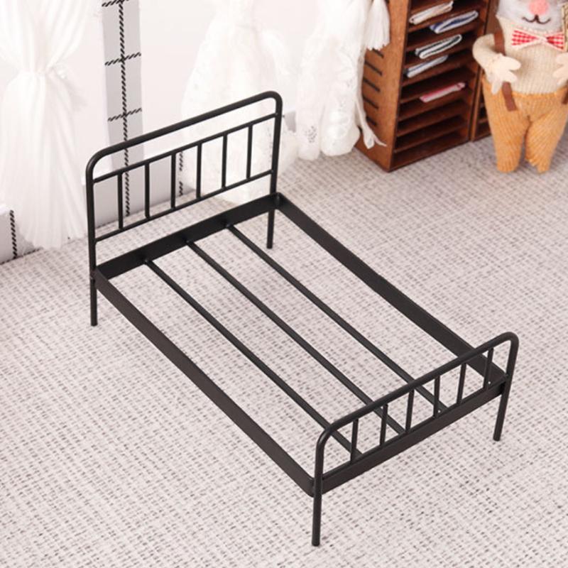 Bedroom Furniture - 1 pz 1:12 casa delle bambole